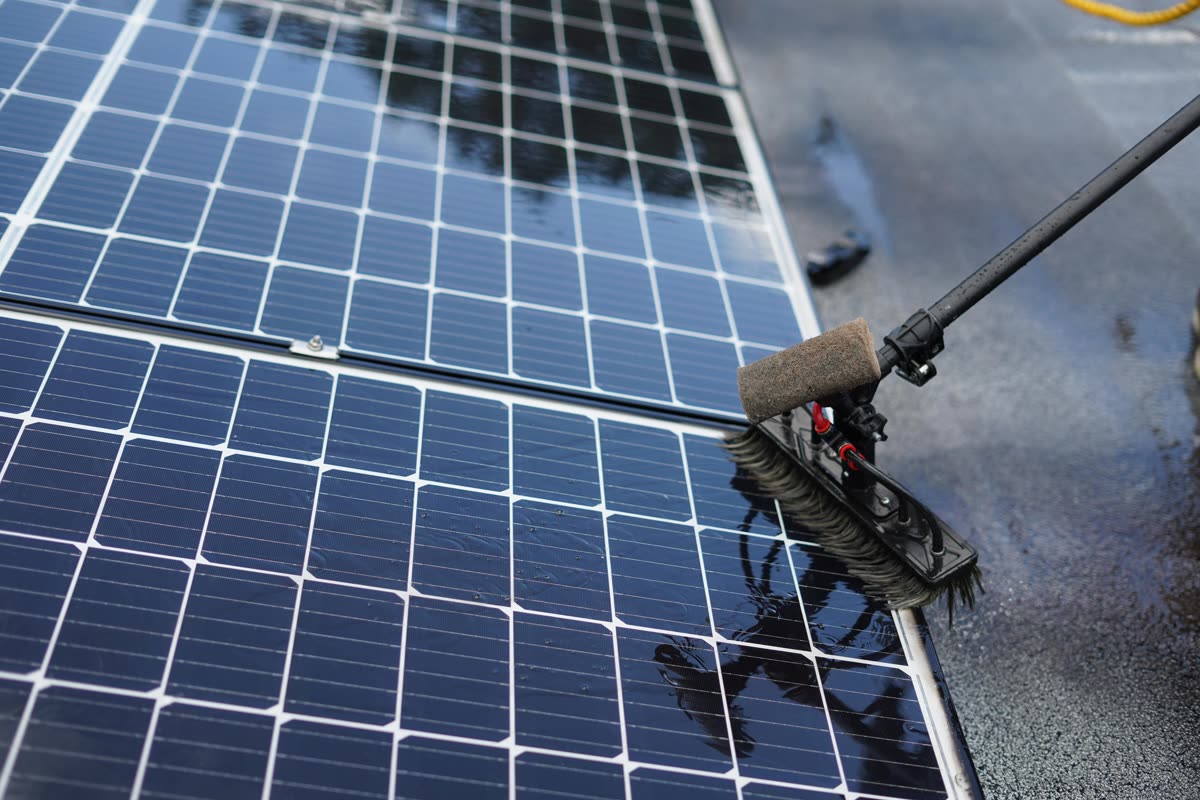 Solar Cleaning